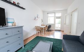 gemütlich und modern mit großem Balkon