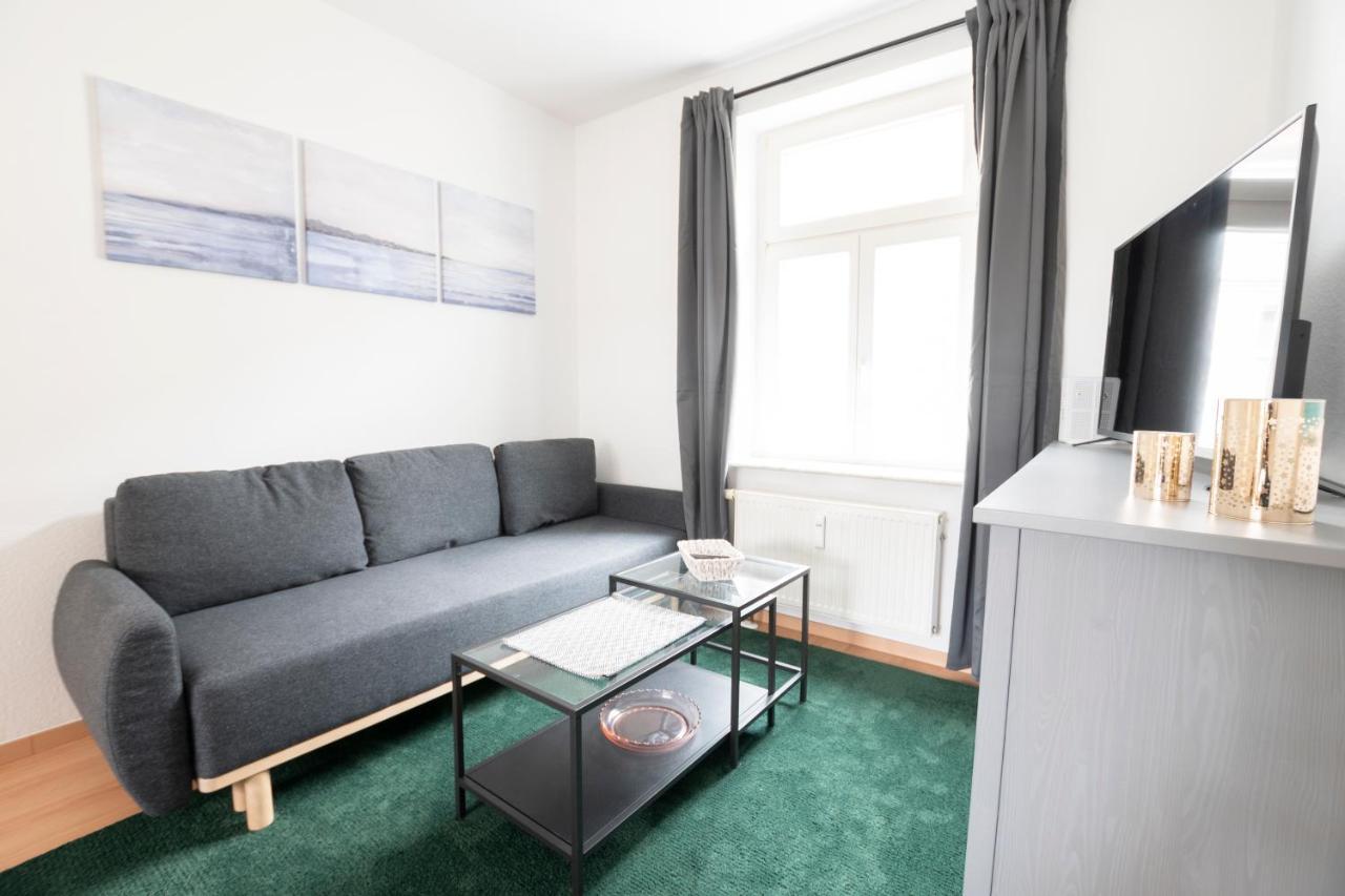 Ferienwohnung gemütlich und modern mit großem Balkon Zwickau Exterior foto
