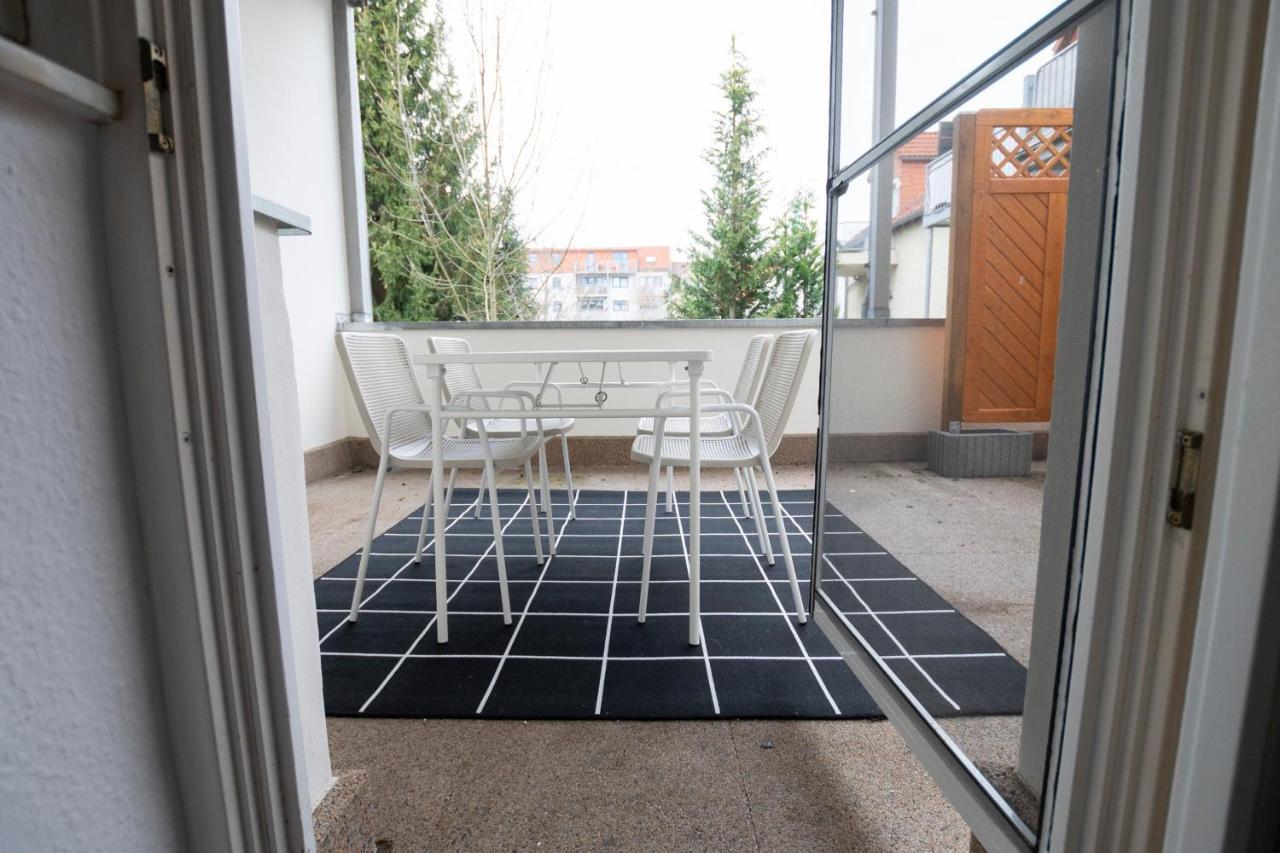 Ferienwohnung gemütlich und modern mit großem Balkon Zwickau Exterior foto